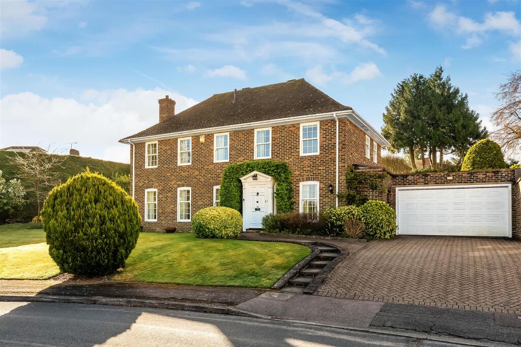 Main image of property: BADINGHAM DRIVE, FETCHAM, KT22