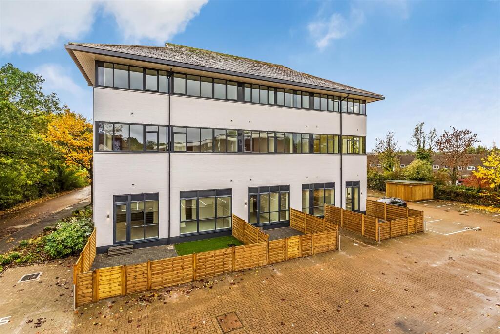 Main image of property: LEATHERHEAD KT22