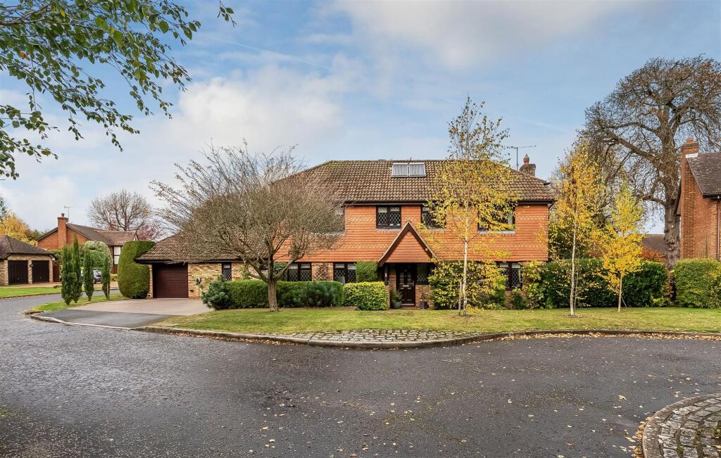Main image of property: THE BERKELEYS, FETCHAM, KT22