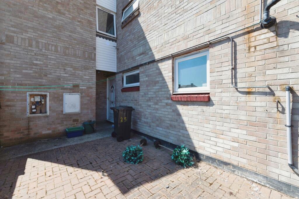 Main image of property: Widgeons, BASILDON, Essex, SS13
