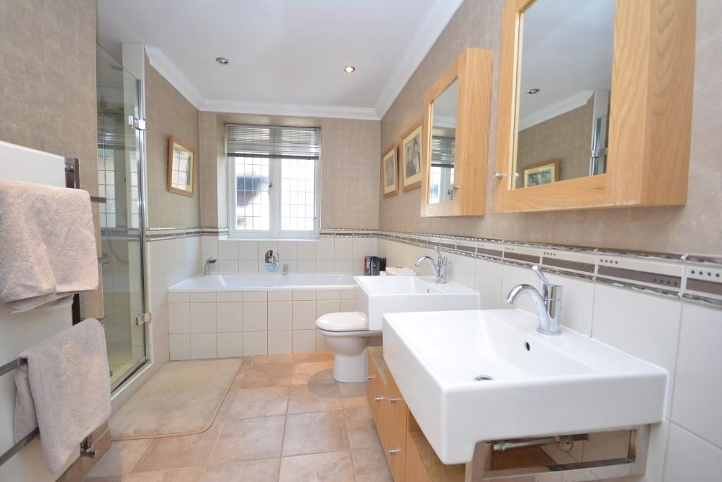 7 bedroom detached house for sale in Nelmes Way, Emerson Park