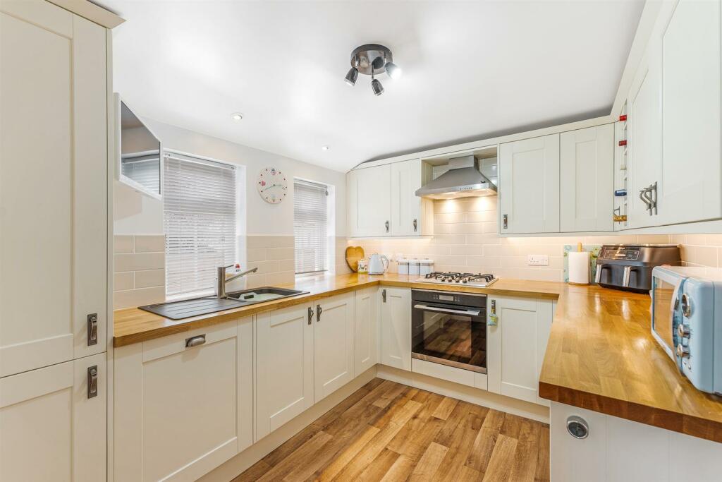 Additional property image - Beautiful Cottage in Kenn