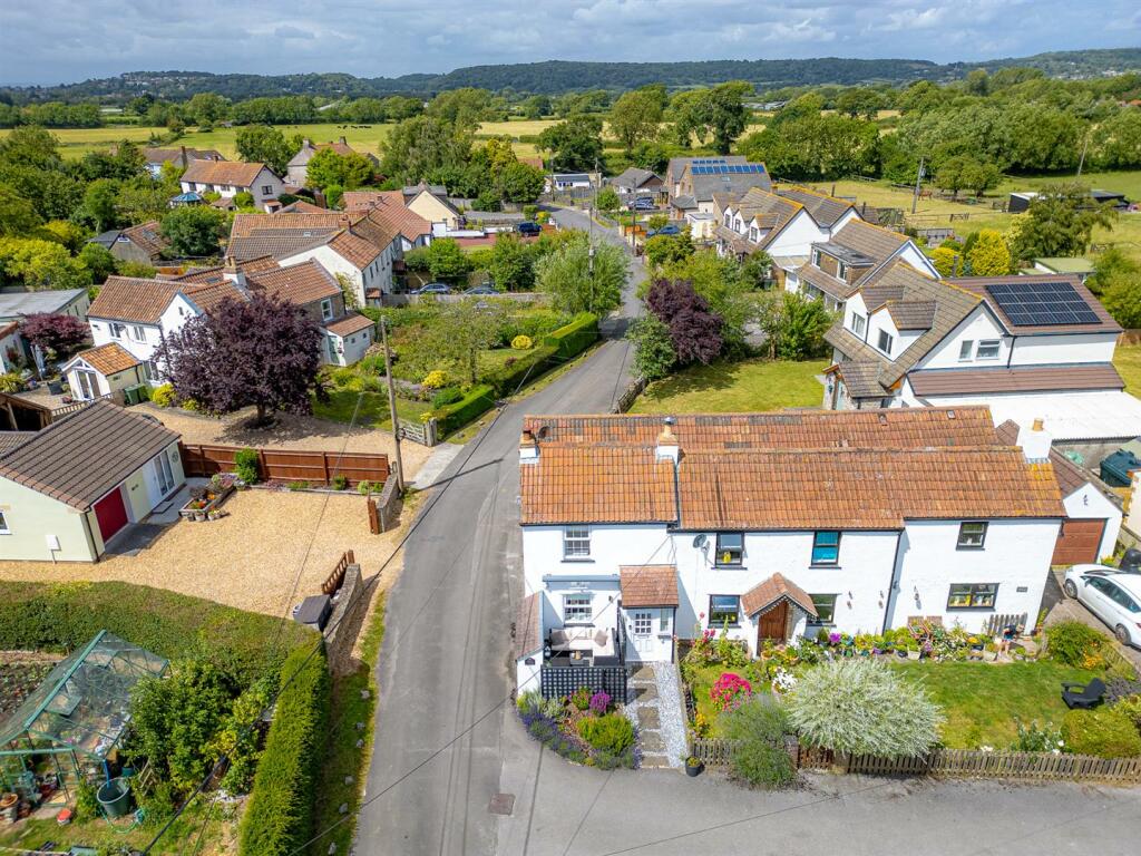 Additional property image - Beautiful Cottage in Kenn