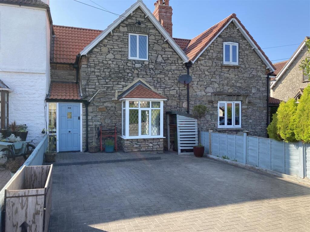 Main image of property: Charming Cottage close to amenities