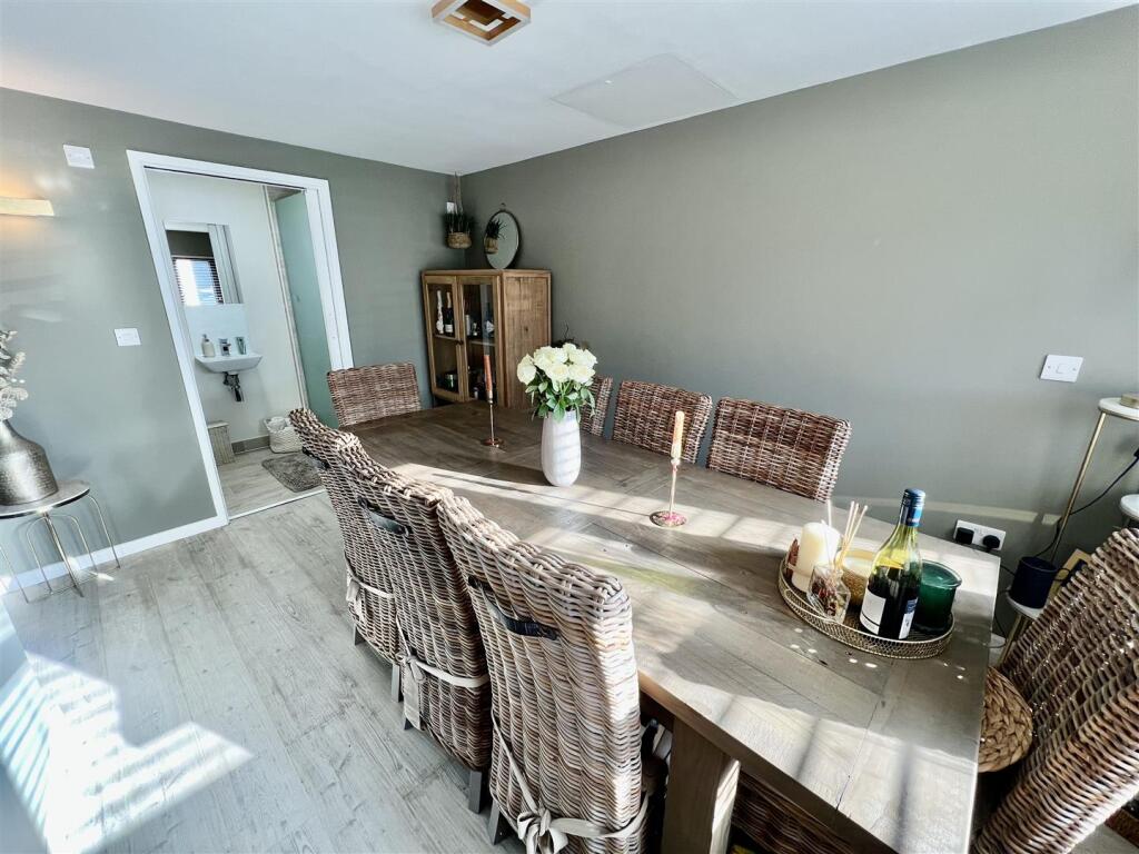 Additional property image - Detached Family Home in Desirable Location