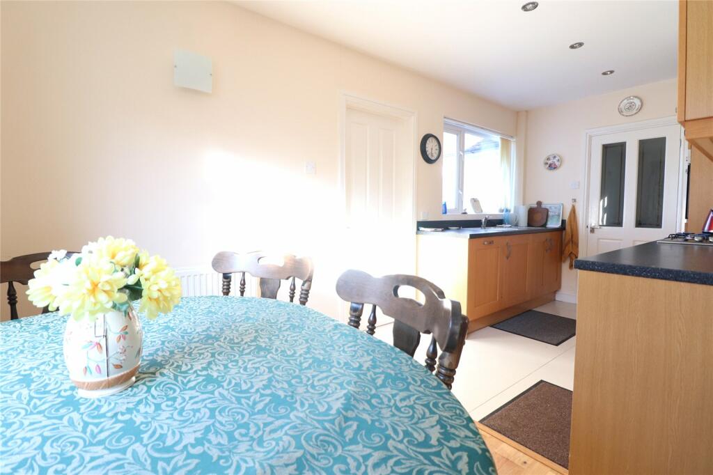 2 bedroom bungalow for sale in Orchard Street, DAVENTRY