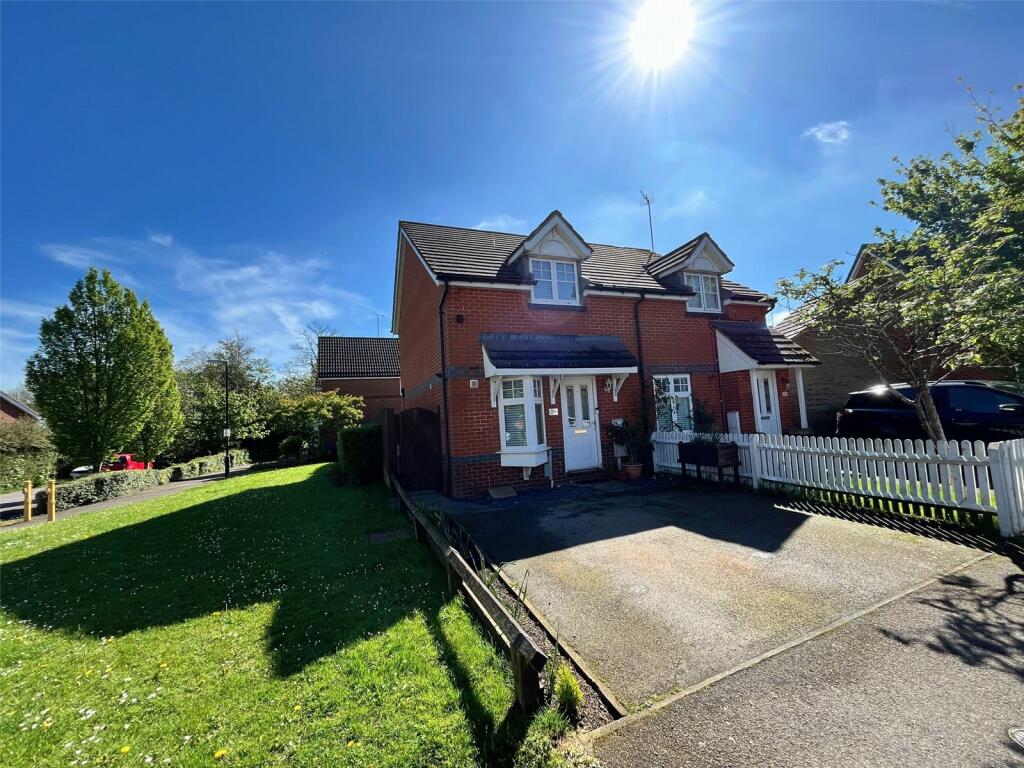 2 bedroom semidetached house for sale in Harrow Lane, Lang Farm