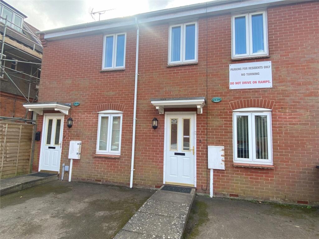 2 bedroom apartment for sale in Kingsley Avenue, DAVENTRY