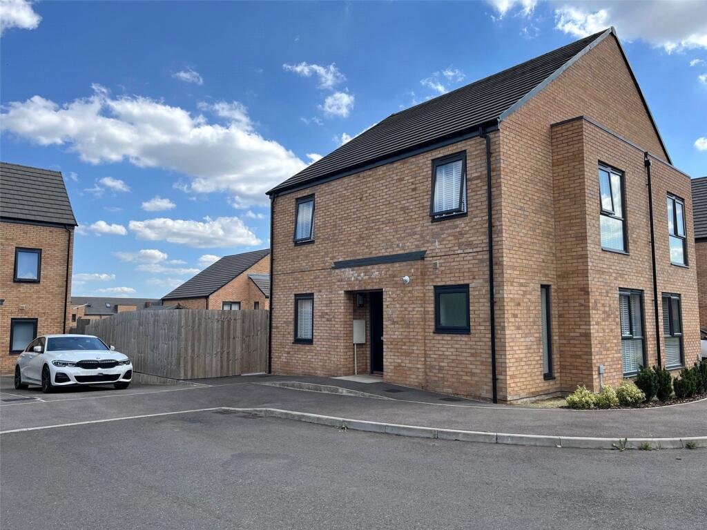 Main image of property: Baddesley Close, DAVENTRY, Northamptonshire, NN11
