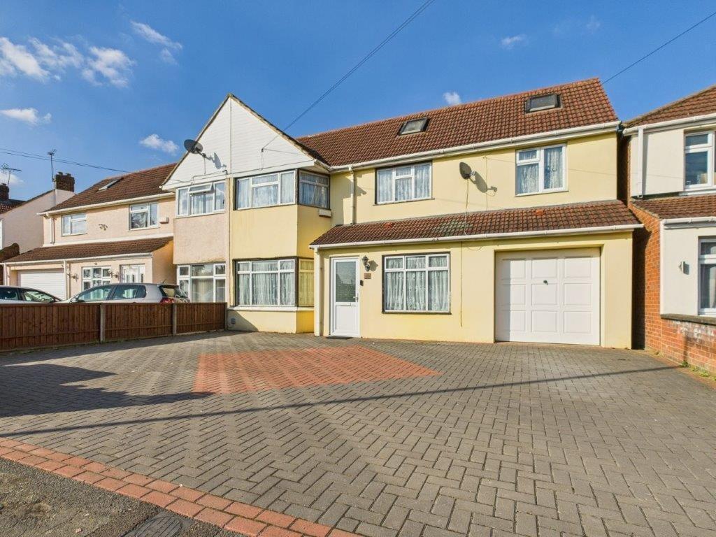 Main image of property: Oatlands Drive, Slough, Berkshire, SL1