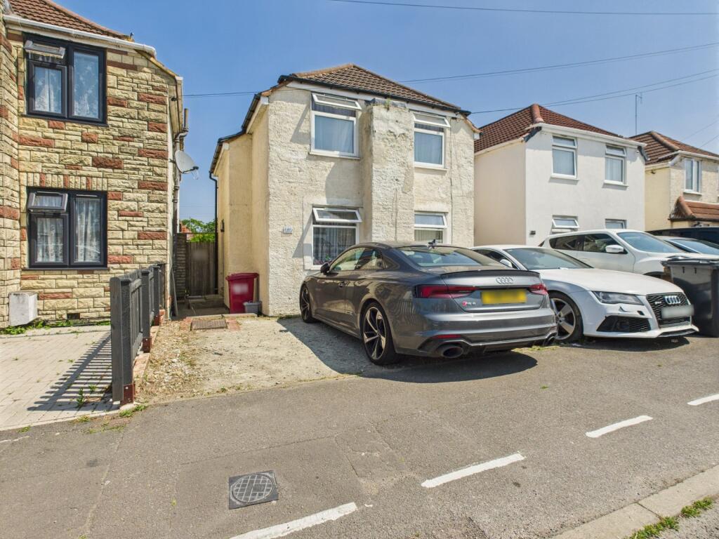 Main image of property: St. Pauls Avenue, Slough, Berkshire, SL2
