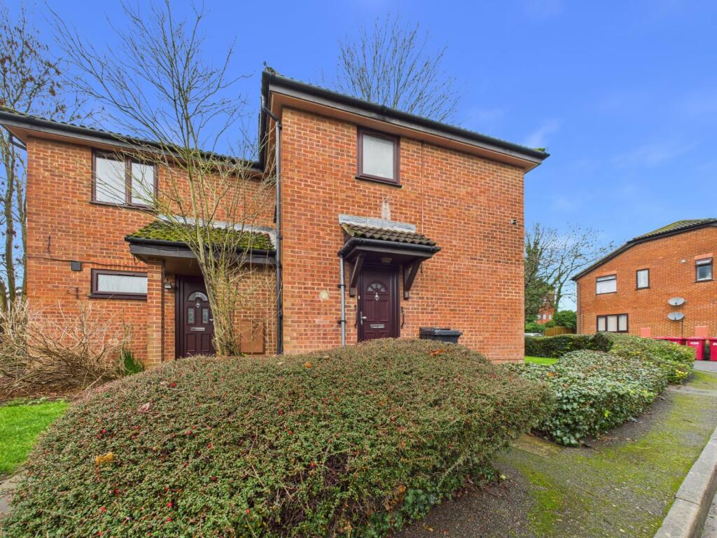 Main image of property: Mountbatten Close, Slough, Berkshire, SL1