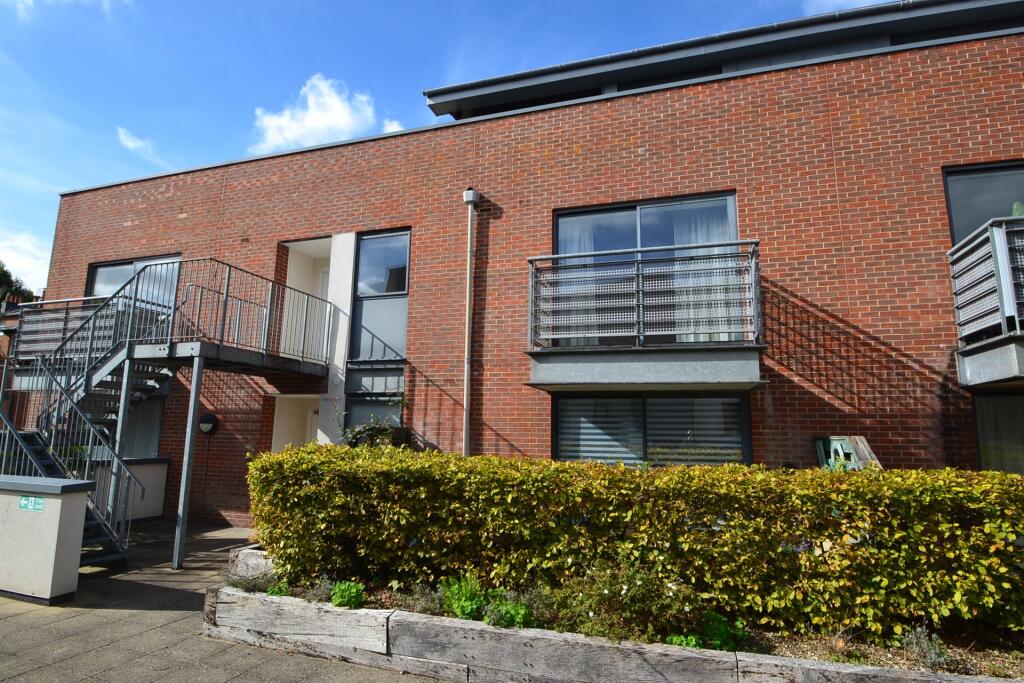 Main image of property: Winchester