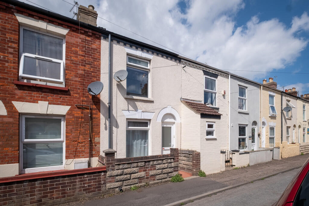 Main image of property: Maygrove Road, Great Yarmouth, Norfolk