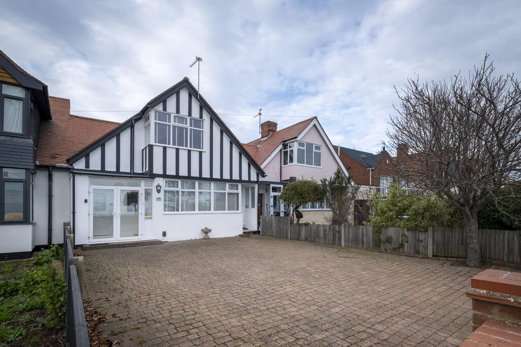 Main image of property: Marine Parade, Gorleston-On-Sea