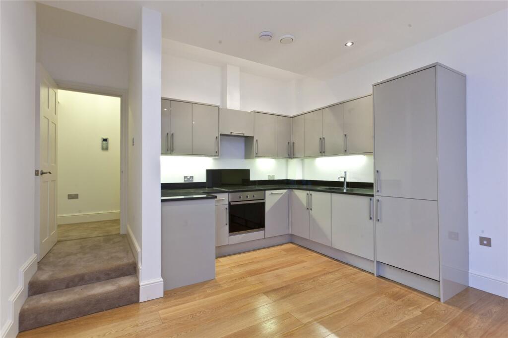 Main image of property: 12 Uxbridge Road, Kingston upon Thames, Surrey, KT1