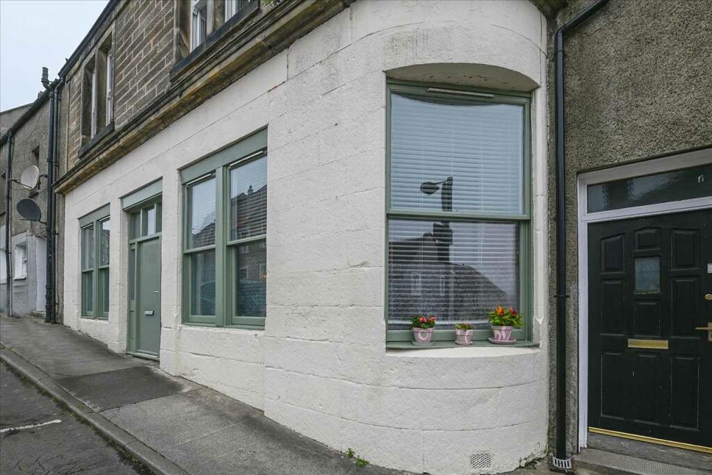 1 bedroom apartment for sale in Townhall Street, Inverkeithing, KY11