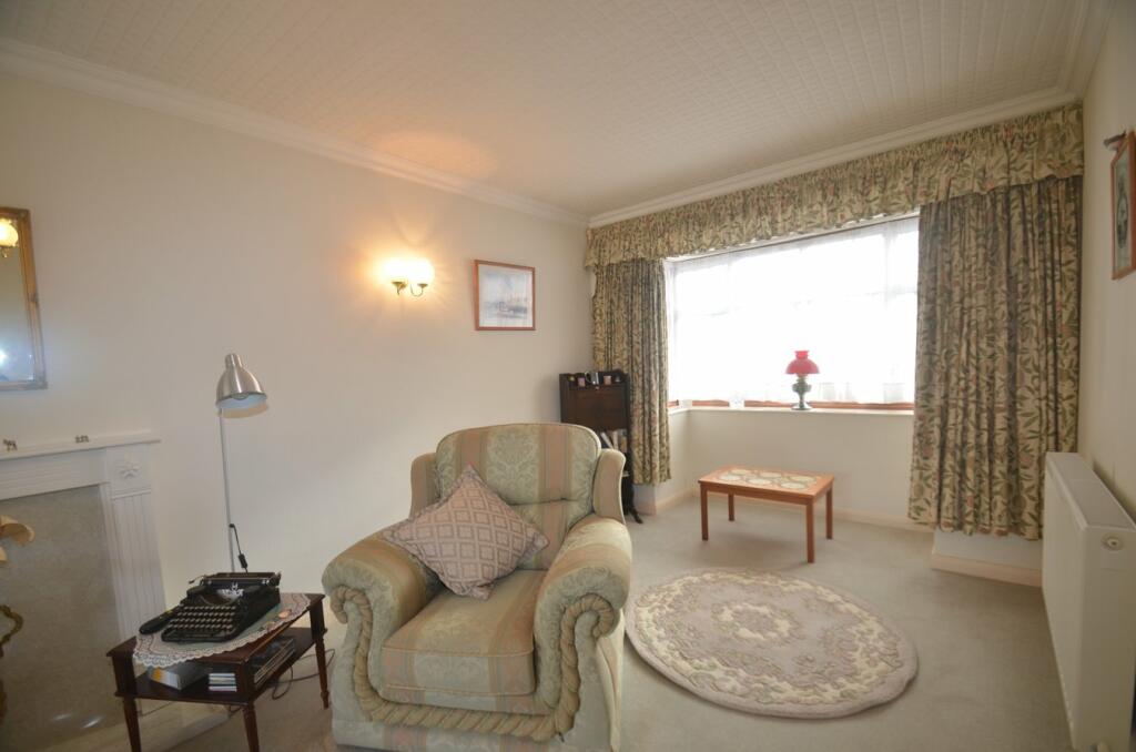 Additional property image - Devonshire Way, Shirley, Croydon, CR0