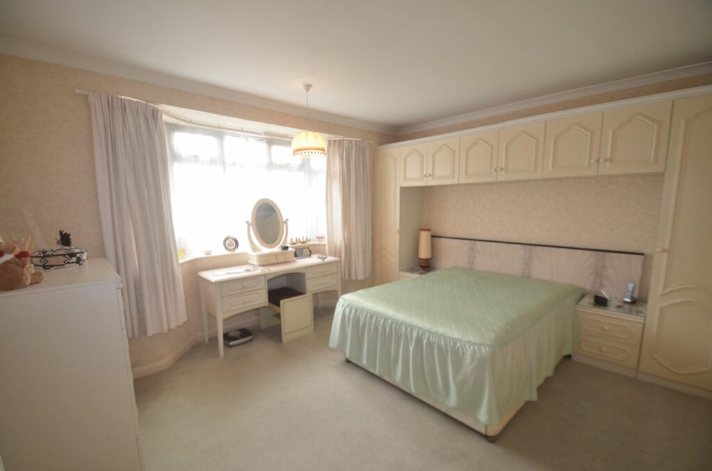 Additional property image - Devonshire Way, Shirley, Croydon, CR0
