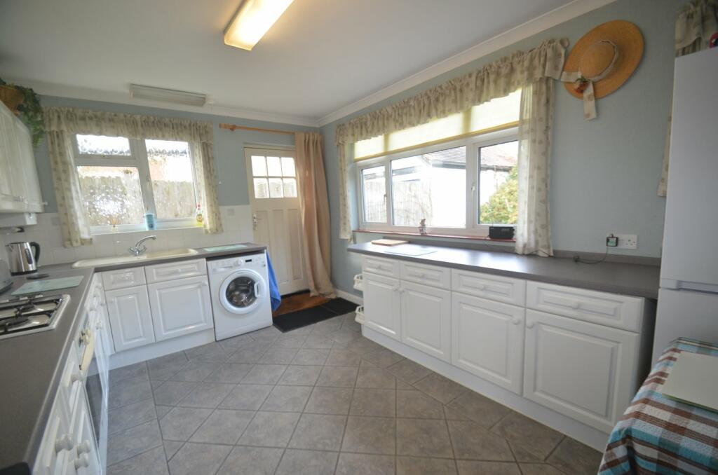 Additional property image - Devonshire Way, Shirley, Croydon, CR0