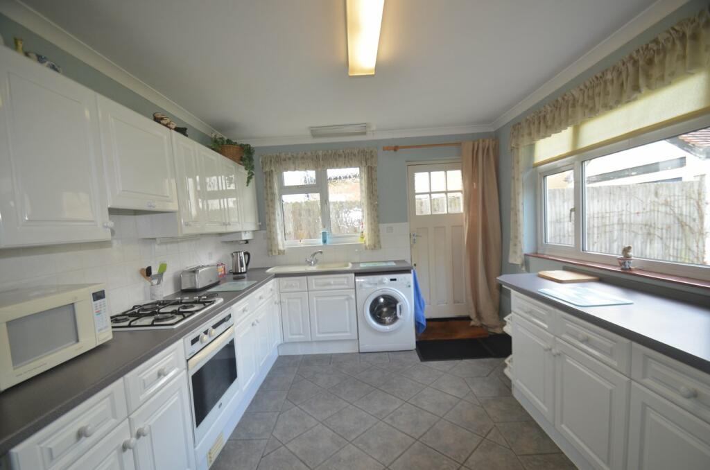 Additional property image - Devonshire Way, Shirley, Croydon, CR0