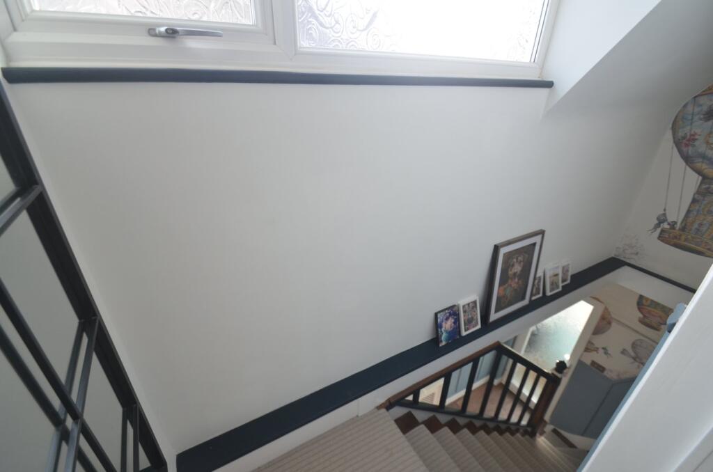Additional property image - Bushey Road, Shirley, Croydon, CR0