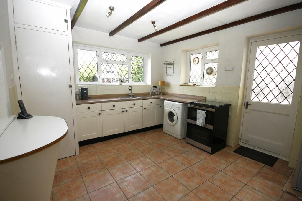 Additional property image - Elmers End Road, Beckenham, BR3
