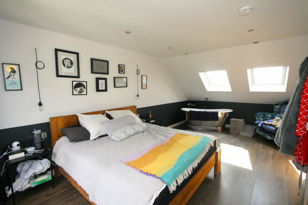 Additional image 5 of Lloyds Way, Beckenham, BR3