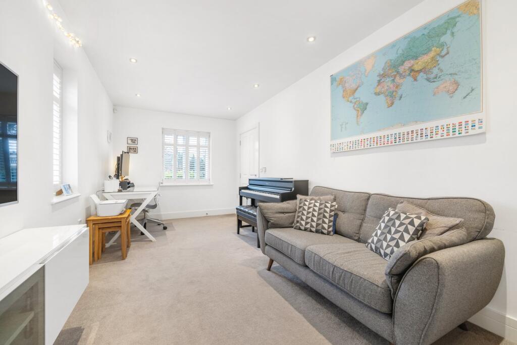 Additional property image - Eversleigh Place, Beckenham, BR3