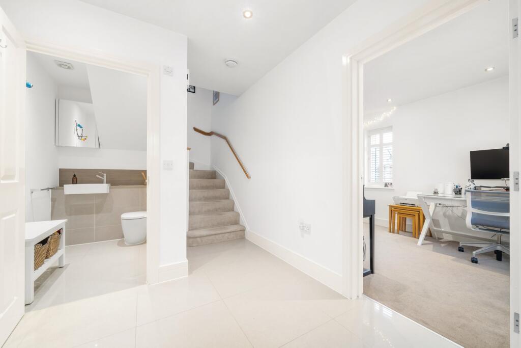 Additional property image - Eversleigh Place, Beckenham, BR3
