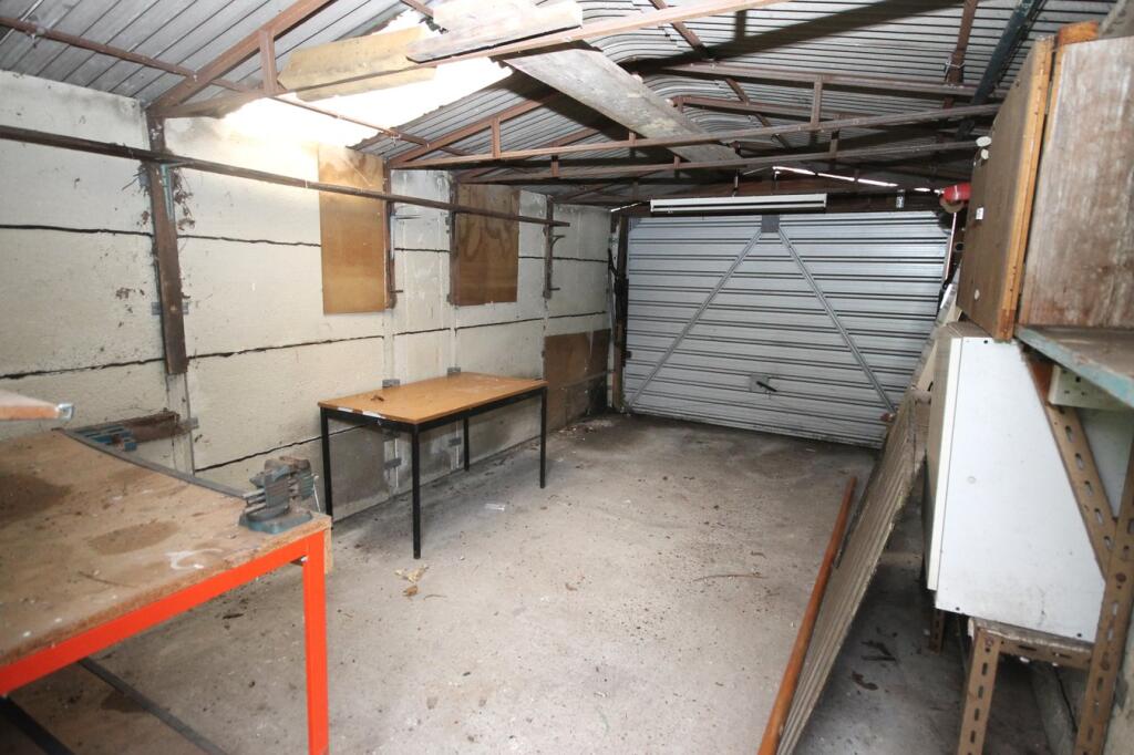 Additional property image - Stanhope Grove, Beckenham, BR3