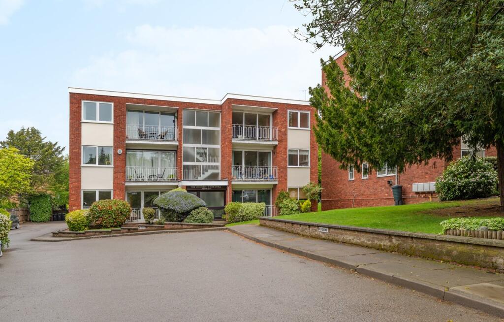 Main image of property: The Knoll, Beckenham, BR3