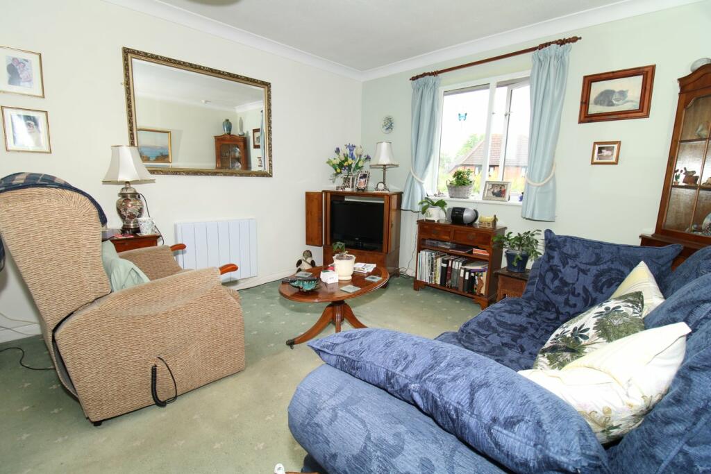 Additional property image - 5 Deer Park Way, West Wickham, BR4