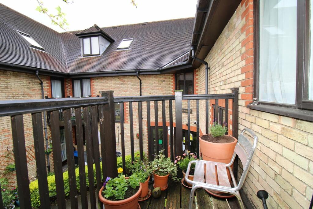 Additional property image - 5 Deer Park Way, West Wickham, BR4