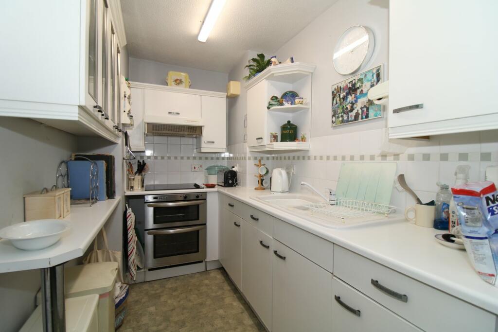 Additional property image - 5 Deer Park Way, West Wickham, BR4