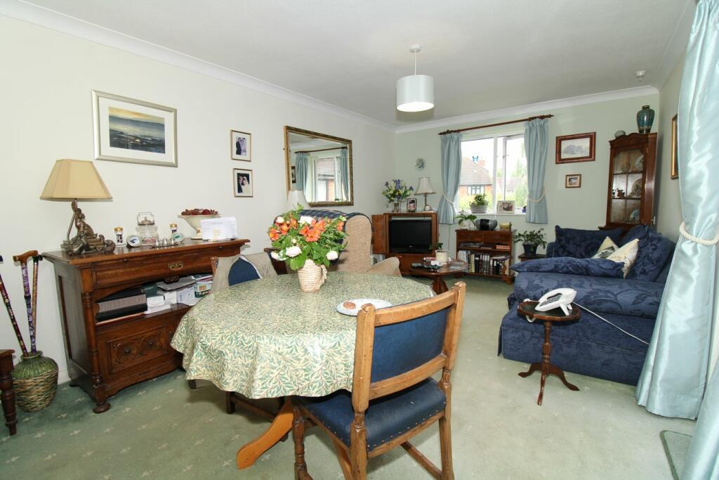 Additional property image - 5 Deer Park Way, West Wickham, BR4