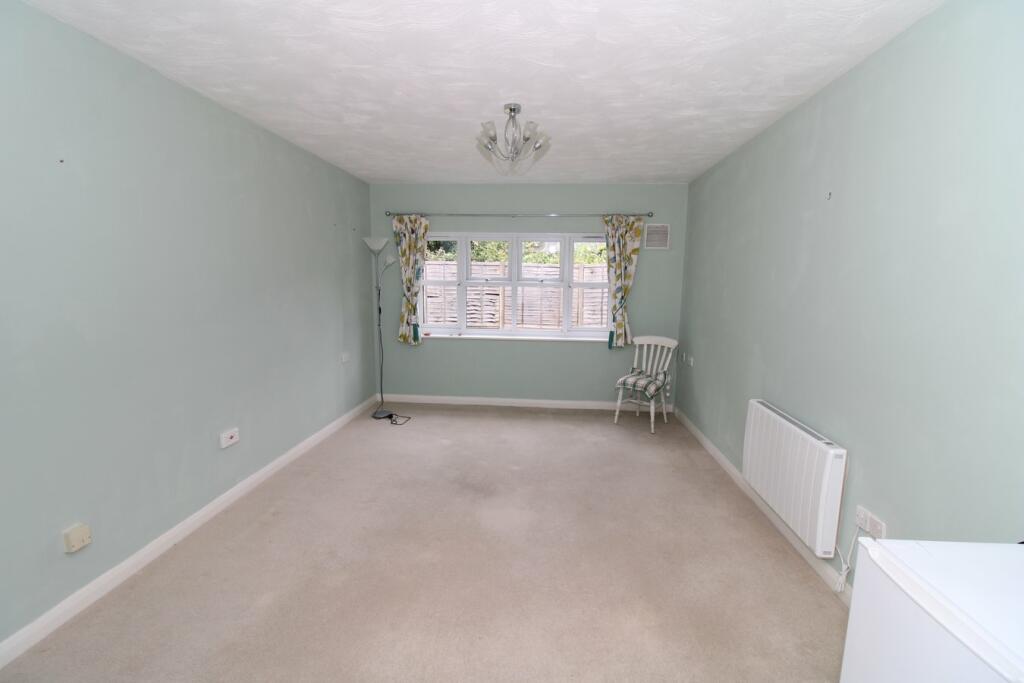 Additional property image - Glebe Way, West Wickham, BR4