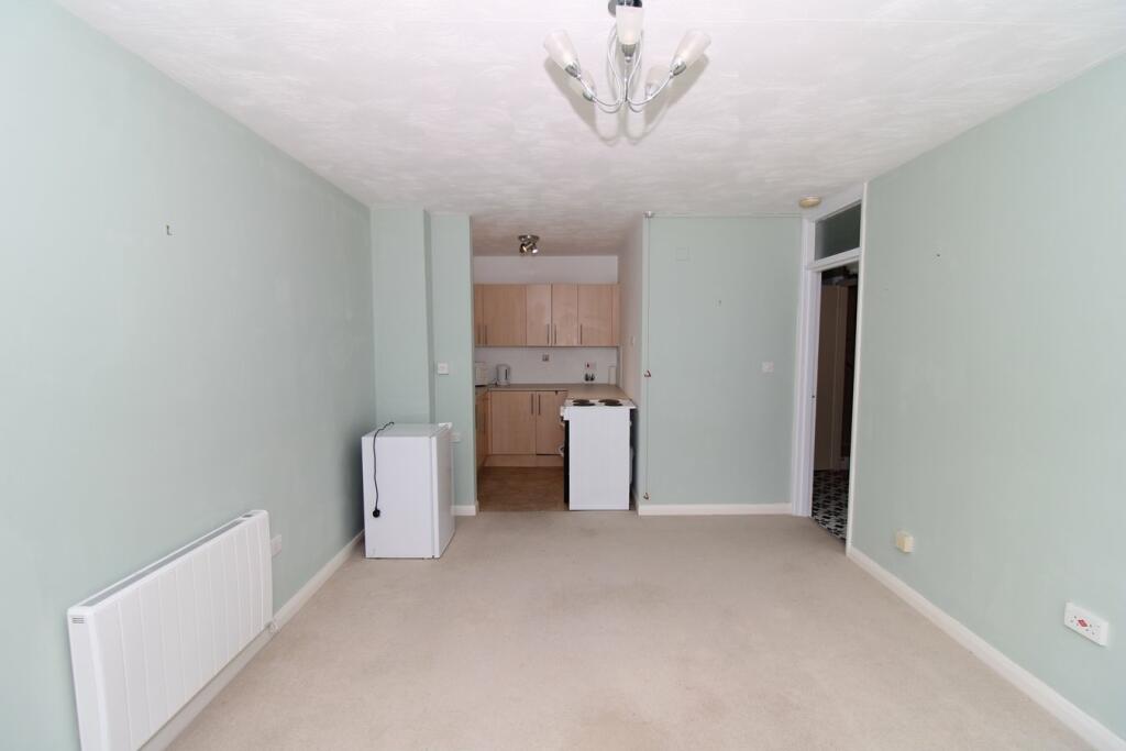 Additional property image - Glebe Way, West Wickham, BR4