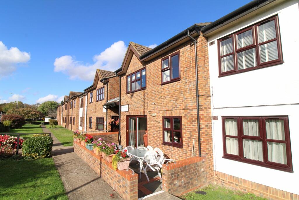 Additional property image - Glebe Way, West Wickham, BR4