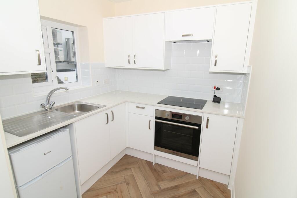 Additional property image - Wickham Court Road, West Wickham, BR4