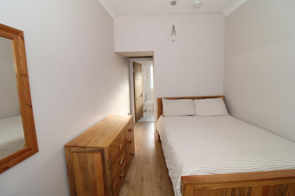 Additional property image - Boleyn Gardens, West Wickham, BR4