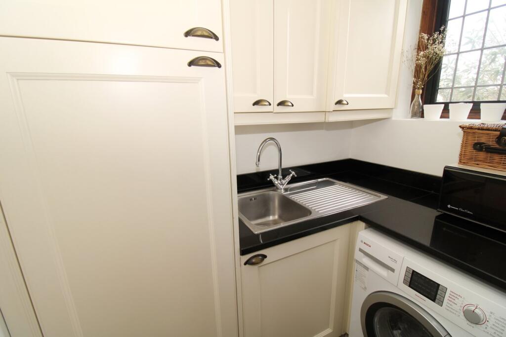 Additional property image - Hayes Hill, Hayes, Bromley, BR2