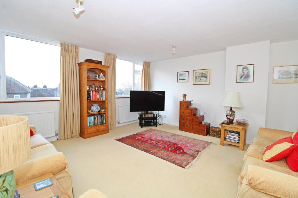 Additional property image - Holmdene Close, Beckenham, BR3