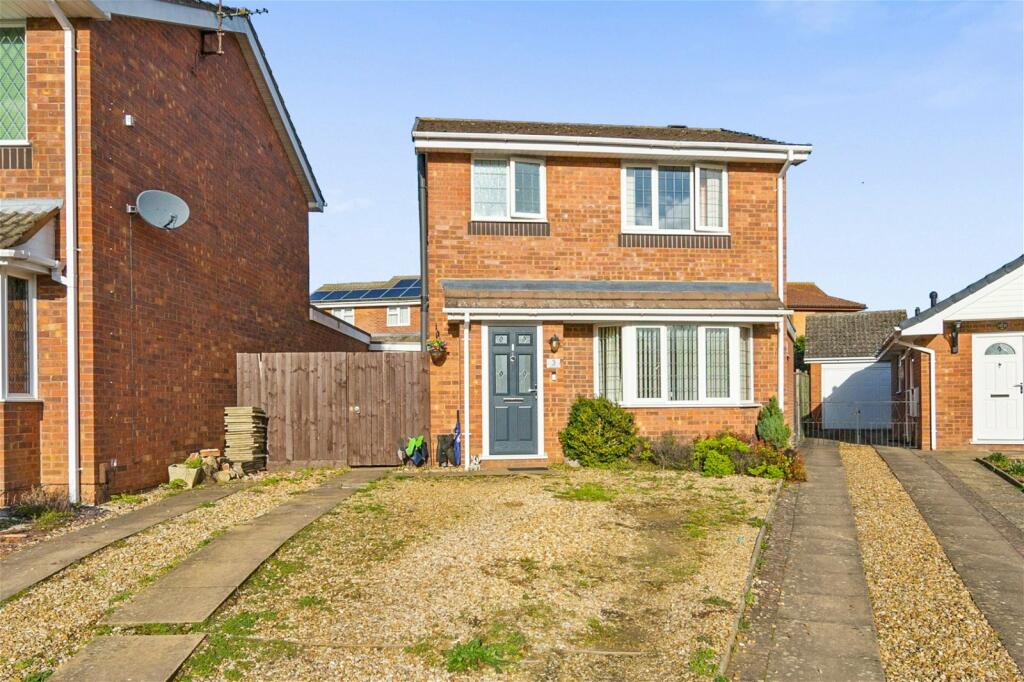 3 bedroom detached house for sale in Kielder Court, Barton Seagrave