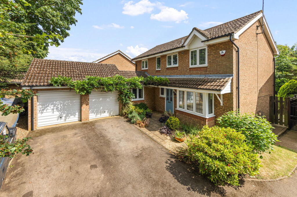 Main image of property: Buttermere Close, Kettering NN16