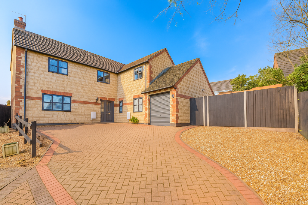 Main image of property: Brookhaven, Broughton, Kettering, NN14 1RU