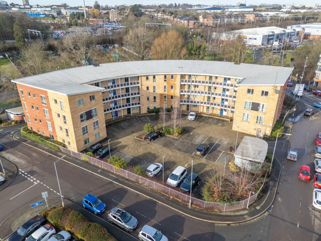 Main image of property: Crescent West, Kettering, NN16