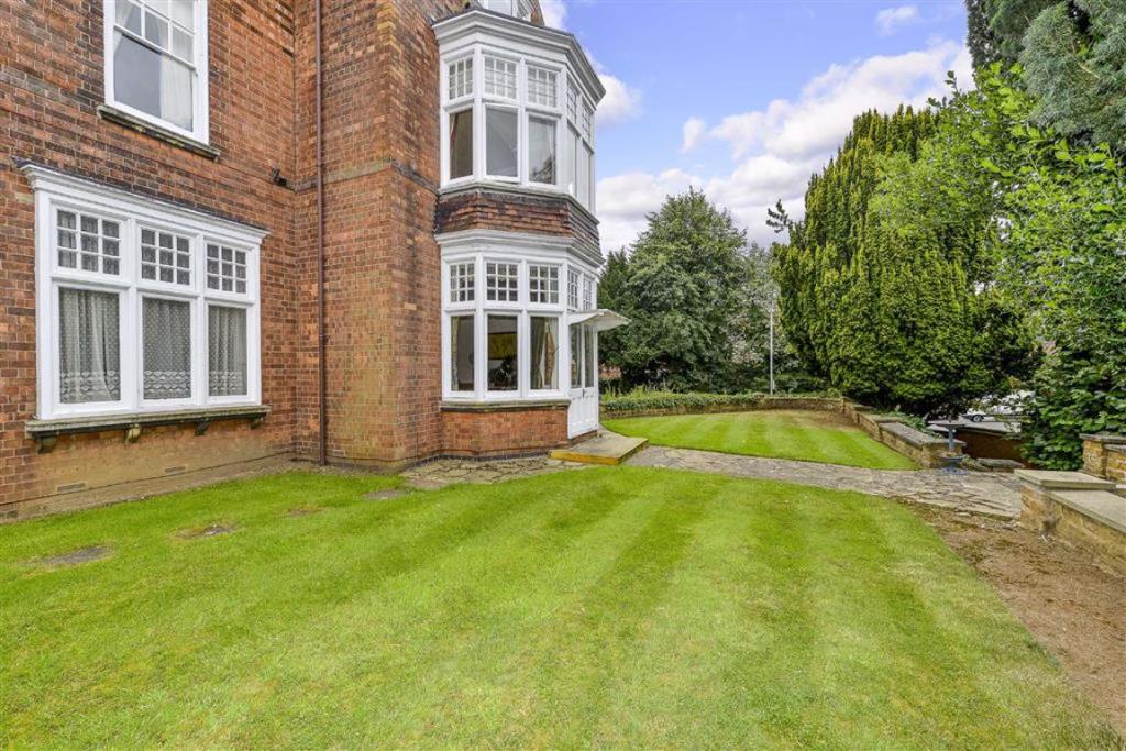 2 bedroom apartment for sale in The Gables, Kettering, NN15