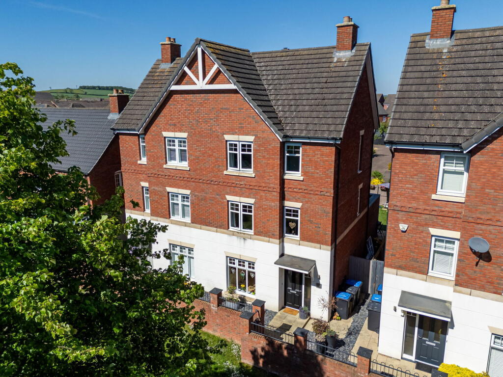 Main image of property: Burton Street, Market Harborough, LE16 9GH