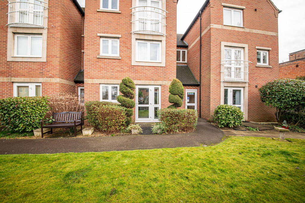 Main image of property: Northampton Road, Market Harborough, LE16 9HZ